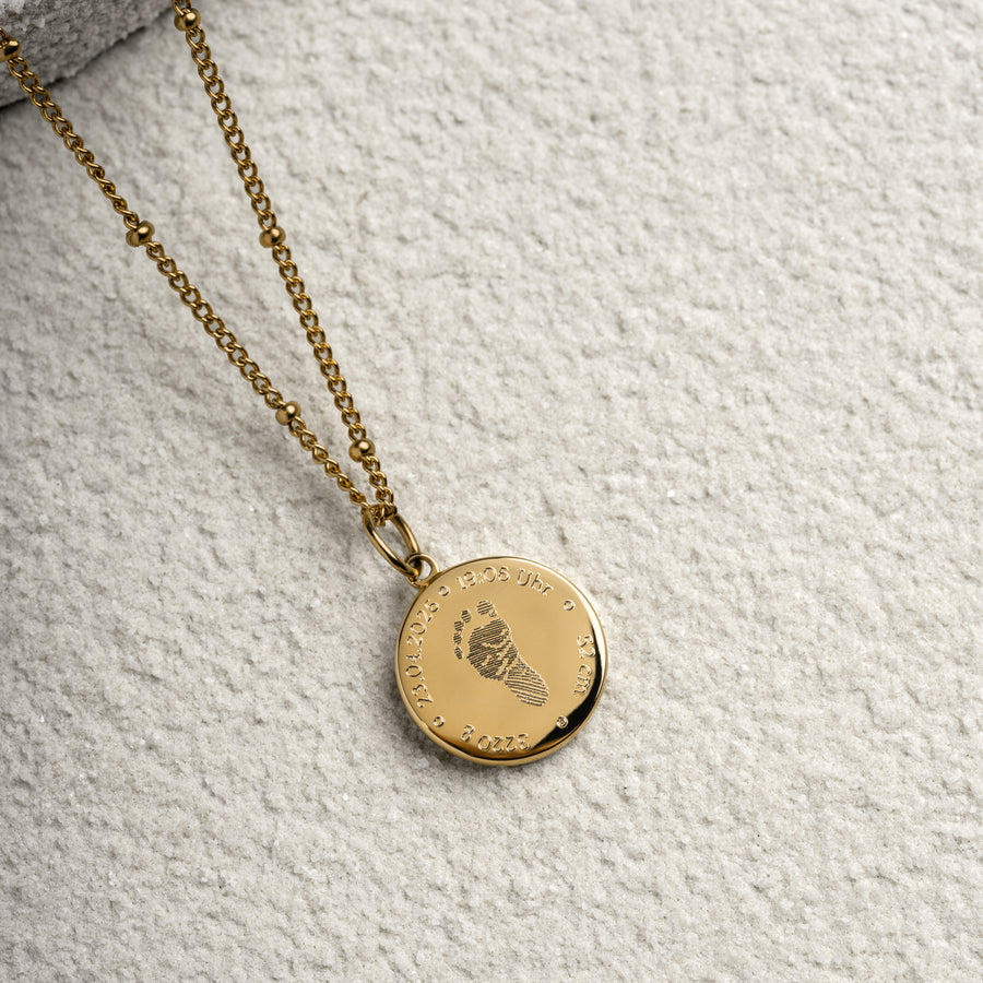 color:gold