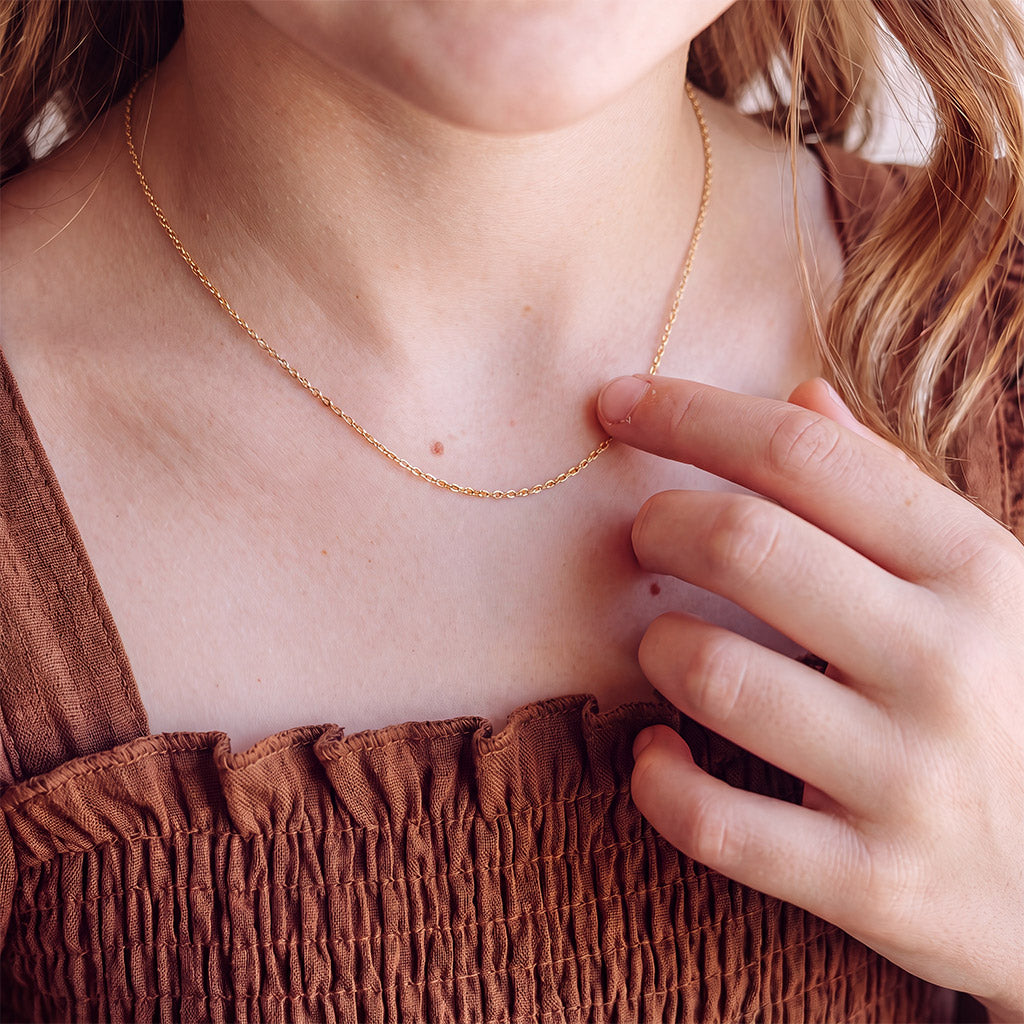 color:gold