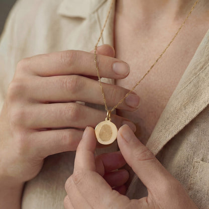 color:gold:secondary