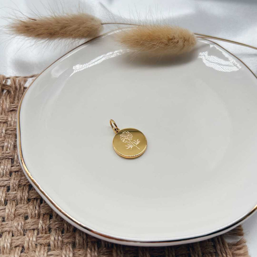 color:gold:secondary