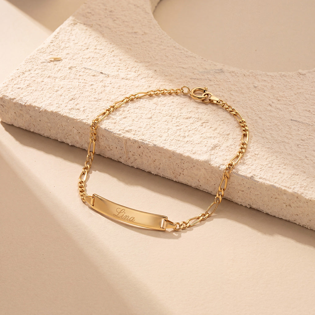 Personalisiertes Armband mit Gravur aus Echtgold