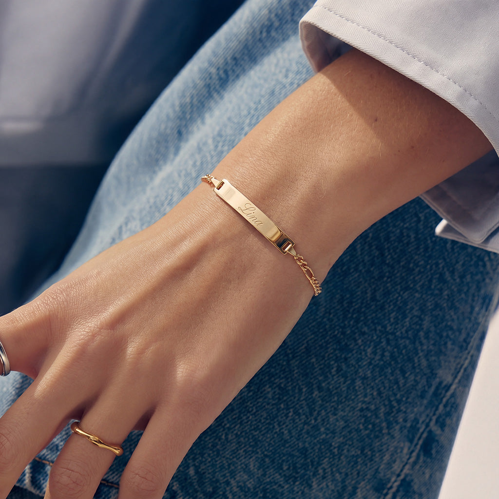Personalisiertes Armband mit Gravur aus Echtgold