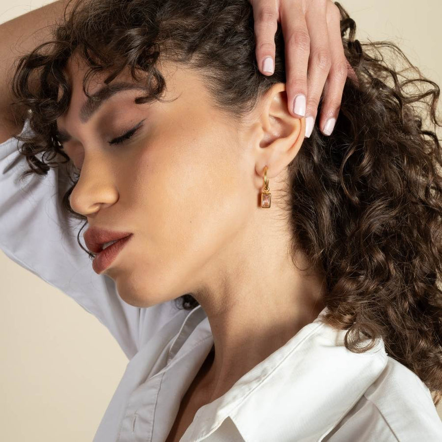 color:gold:secondary