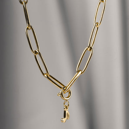 color:gold