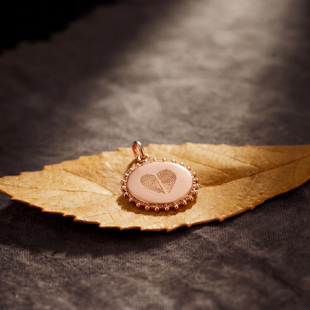 color:rosegold