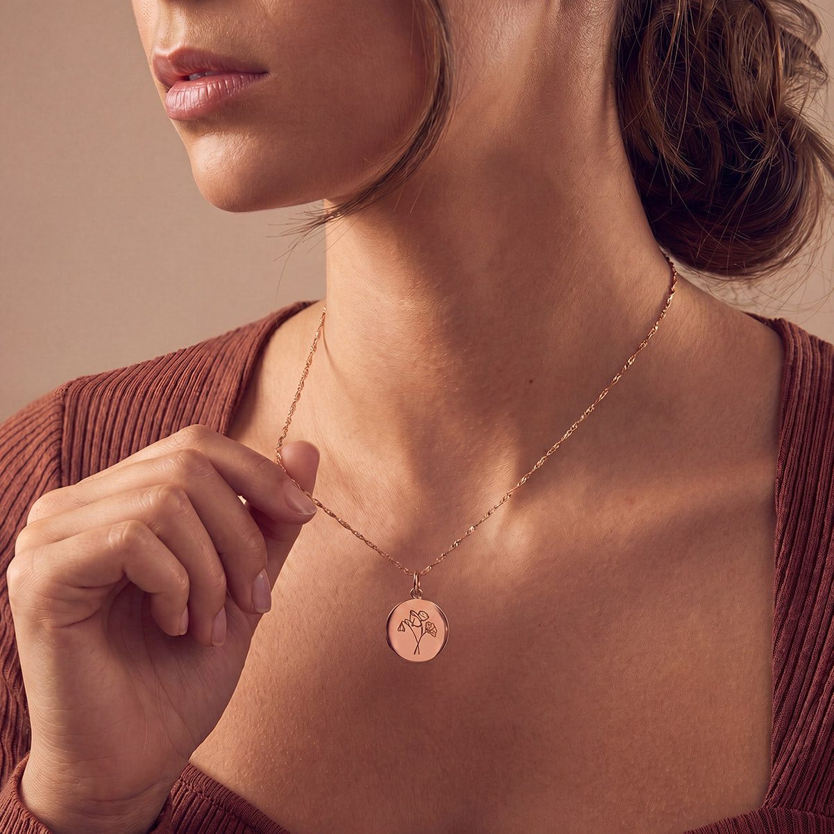 color:rosegold