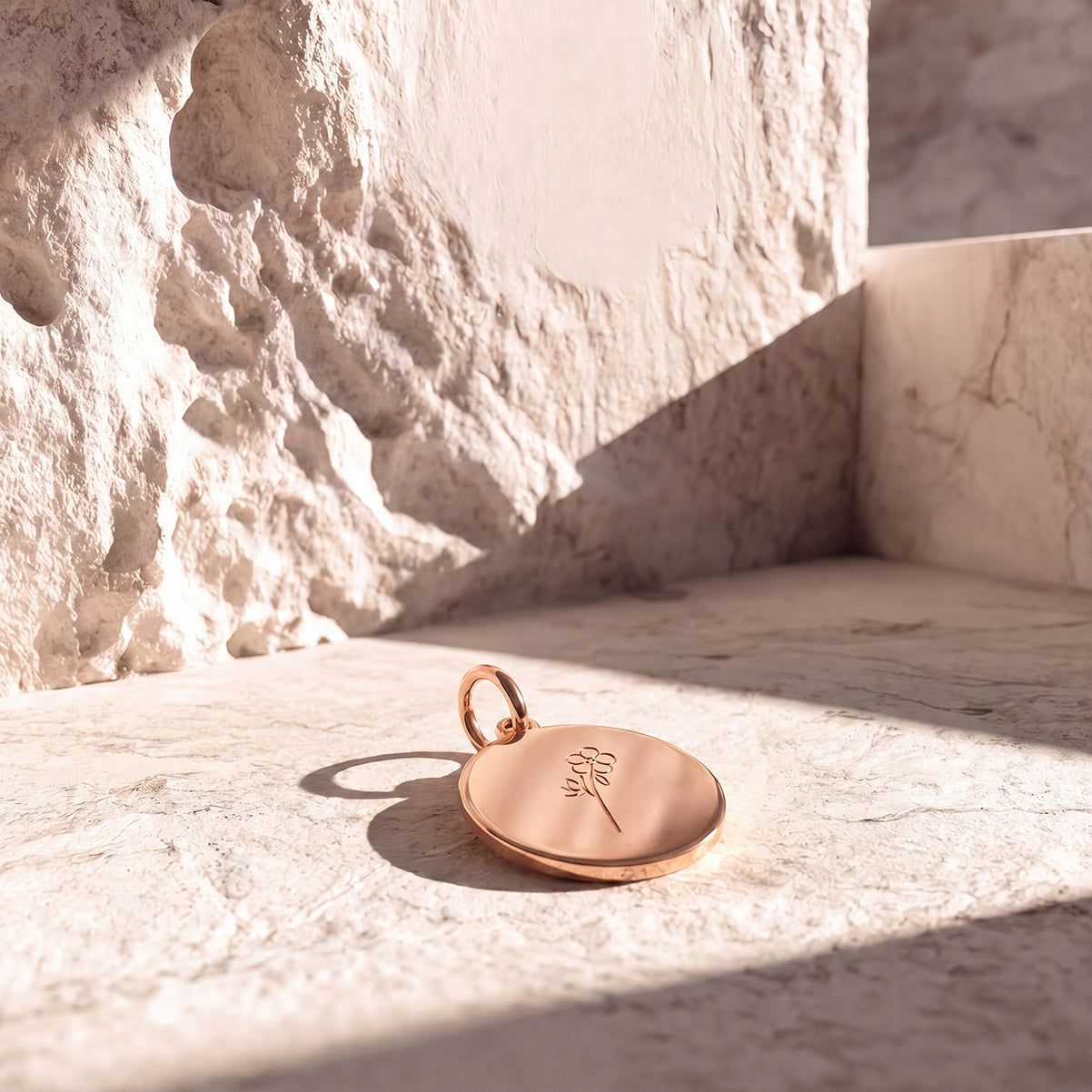 color:rosegold