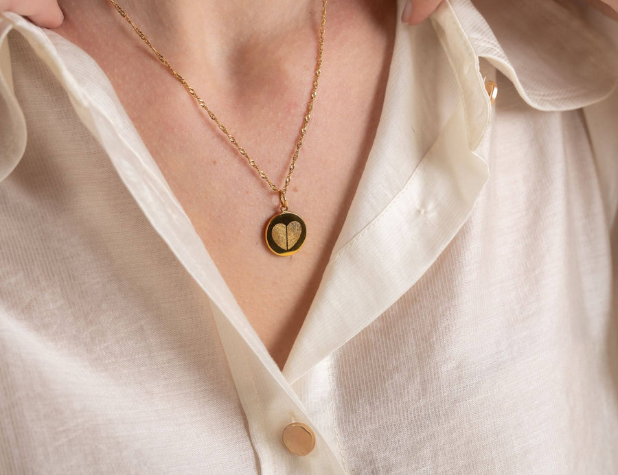 color:gold:secondary