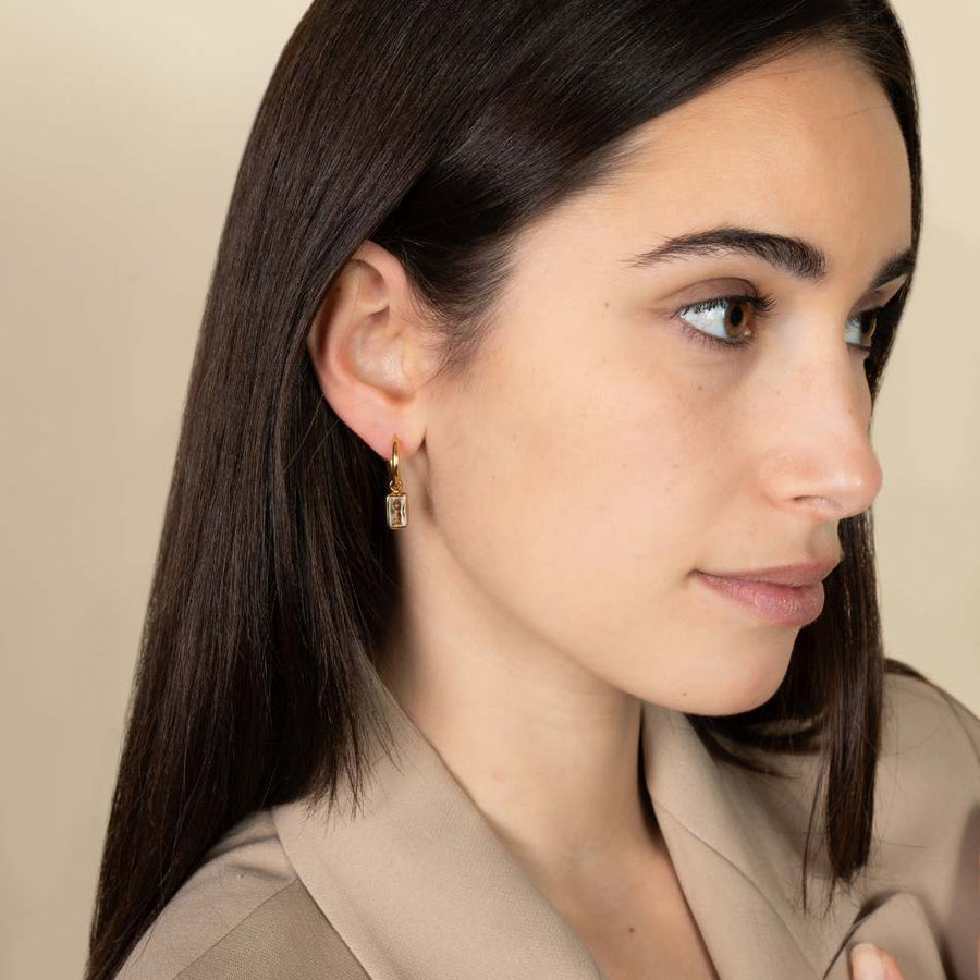 color:gold:secondary