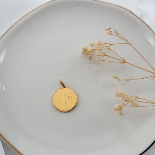 color:gold:secondary