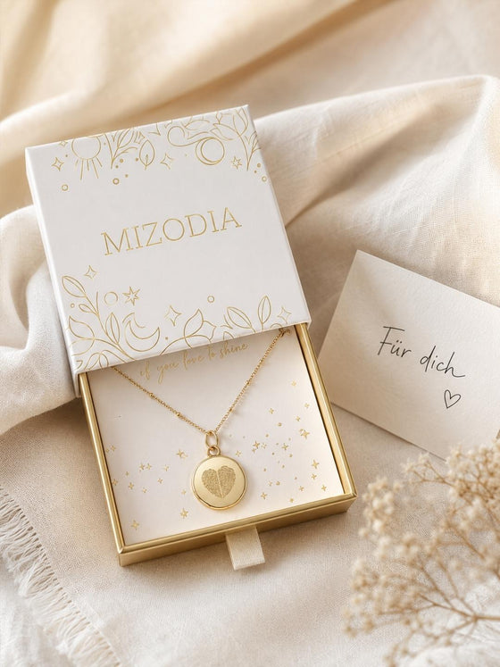 Schmuck für beste Freundin als persönliches Geschenk in einer eleganten Mizodia-Geschenkbox